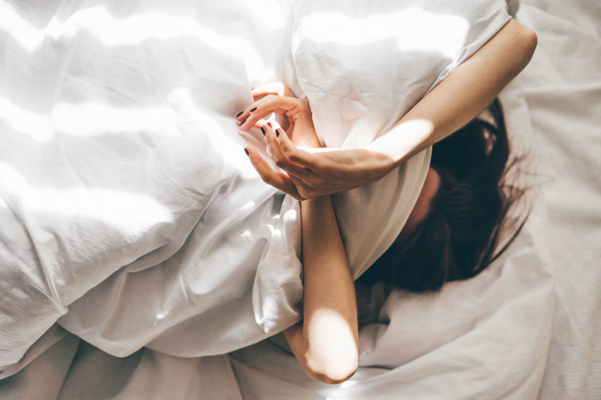 Here's Exactly What To Do If You Had A Trash Night Of Sleep, According To Sleep Doctors