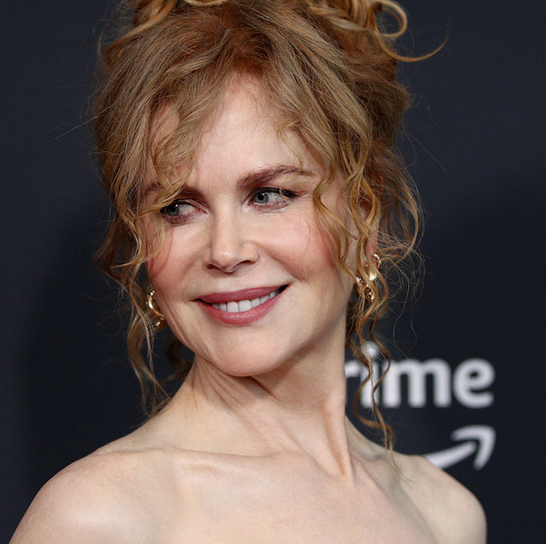 Nicole Kidman Makes Naked Dressing Chic in Nude Gown With Thigh-High Slit