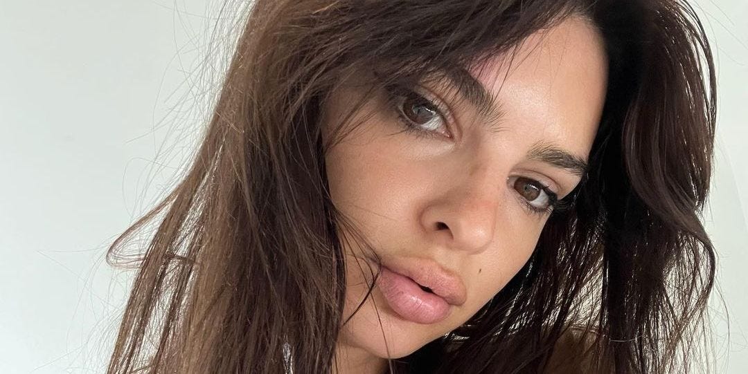 EmRata Posing Topless With a Dirty Martini Is So Chic