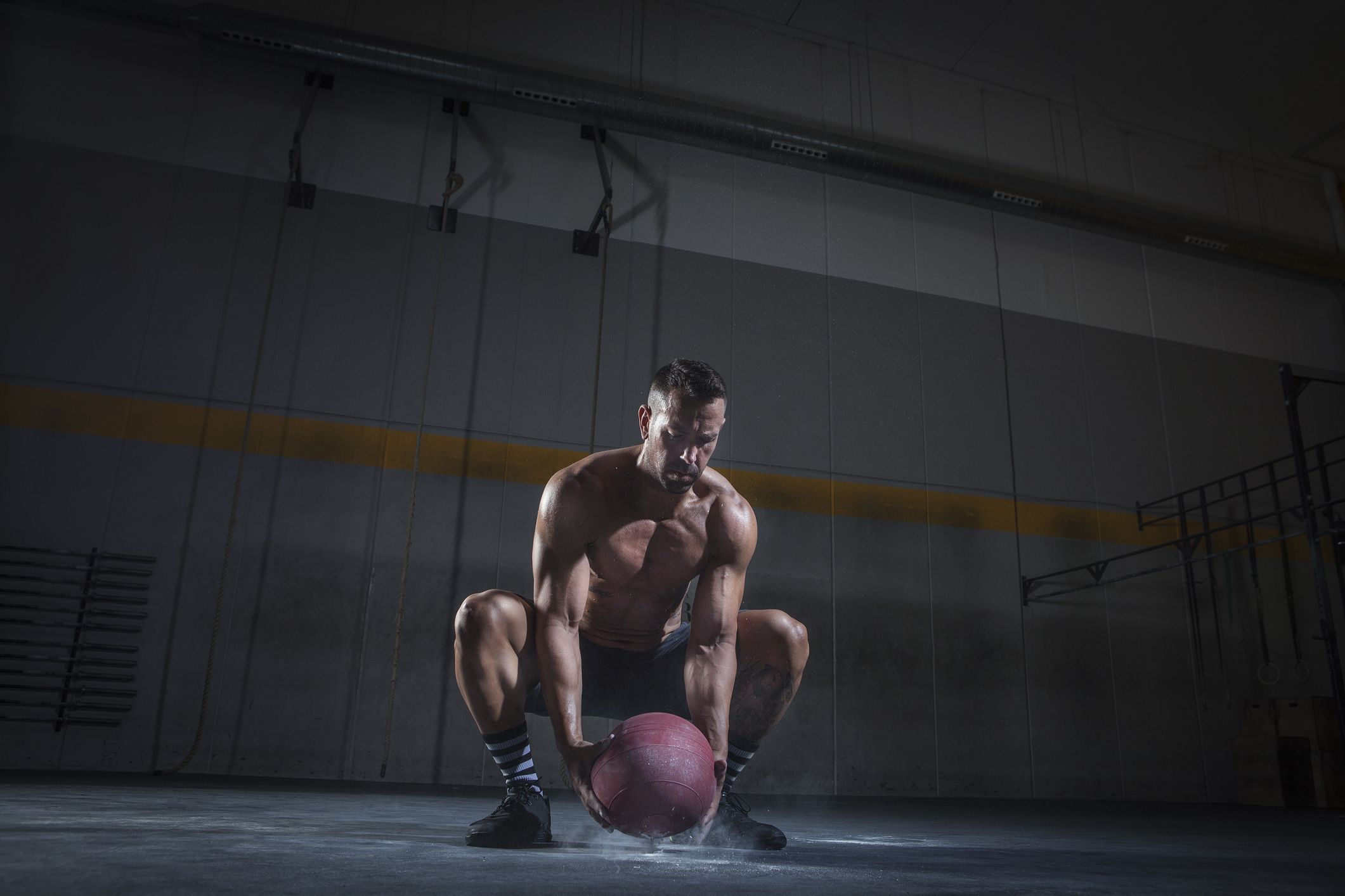 How to Use Medicine Balls in Your Workouts to Build Power