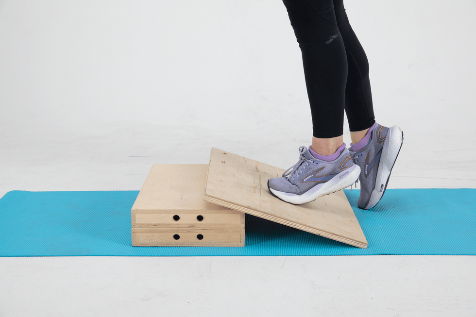 posterior tibialis exercises, slant board raise
