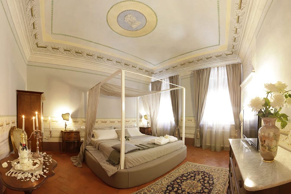 Een van de kamers in het historische BB in Pisa