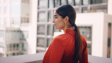 Hair, Street fashion, Red, Hairstyle, Beauty, Fashion, Neck, Shoulder, Outerwear, Black hair, 