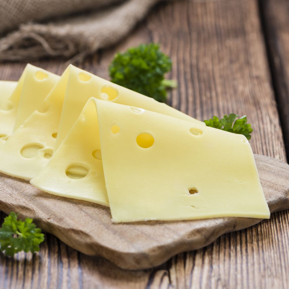 sliced cheese