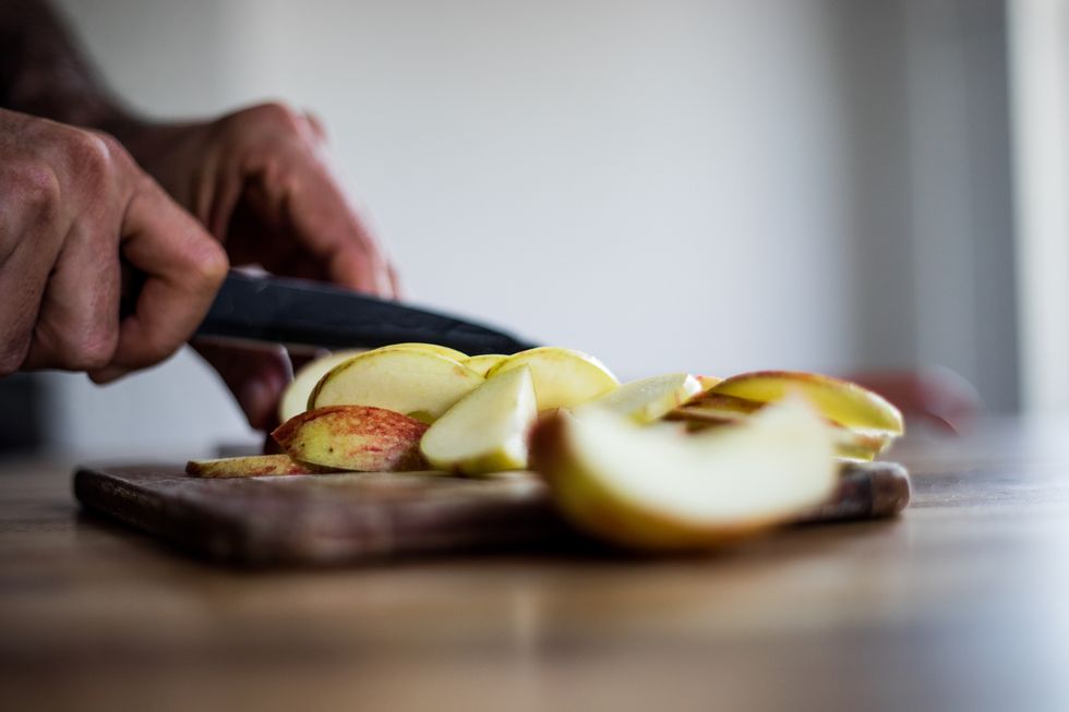 slicing apples, preparing food