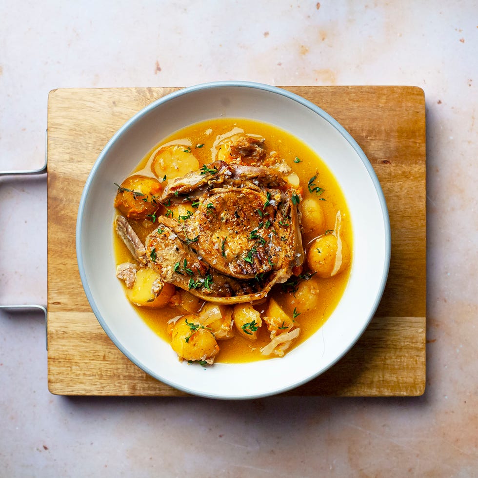 best slow cooker recipes slow cooker apricot and thyme pork