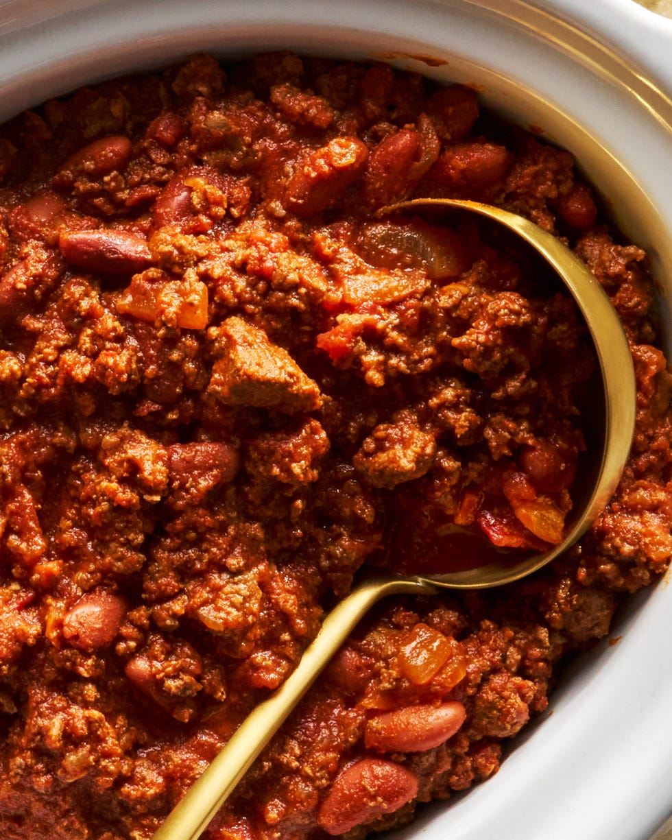 beef chili in a slow cooker