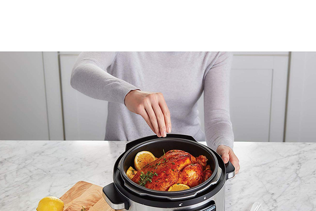 https://hips.hearstapps.com/hmg-prod/images/slow-cooker-black-friday-sales-deals-1573076466.png?crop=0.878xw:0.585xh;0.0816xw,0.218xh&resize=640:*