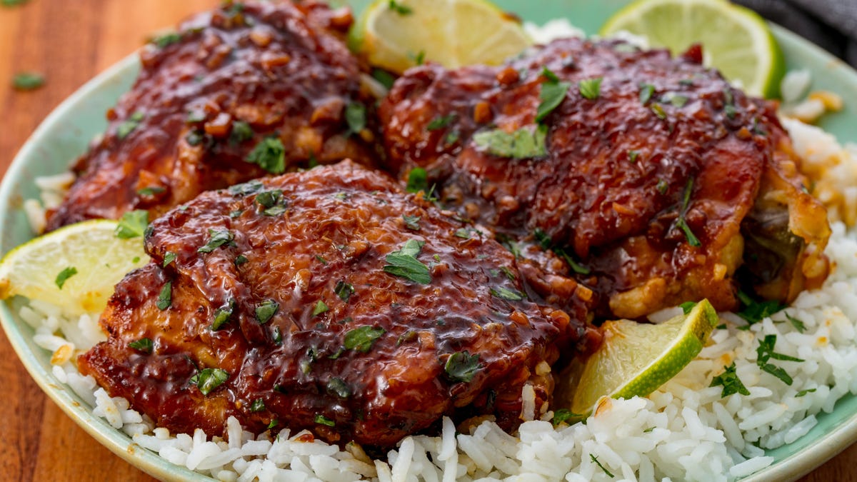 Slow-Cooker Chicken Thighs-image