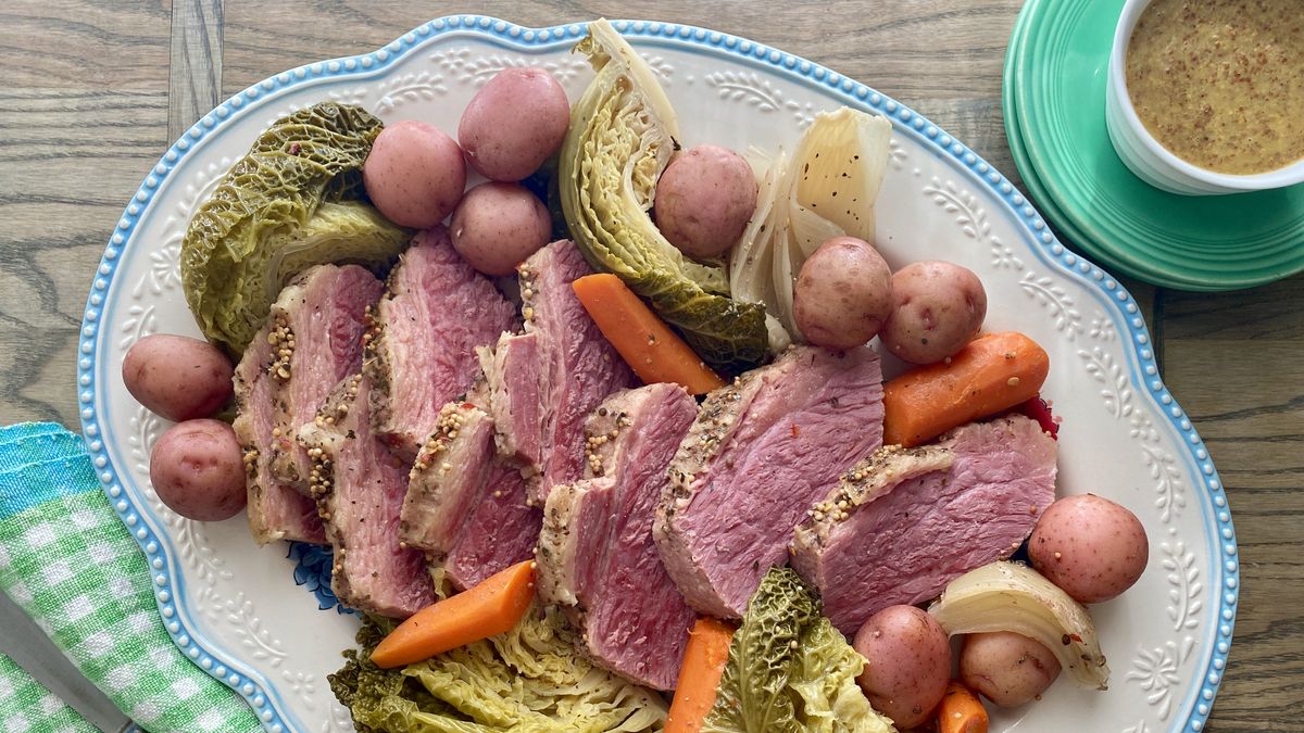 preview for Slow Cooker Corned Beef and Cabbage