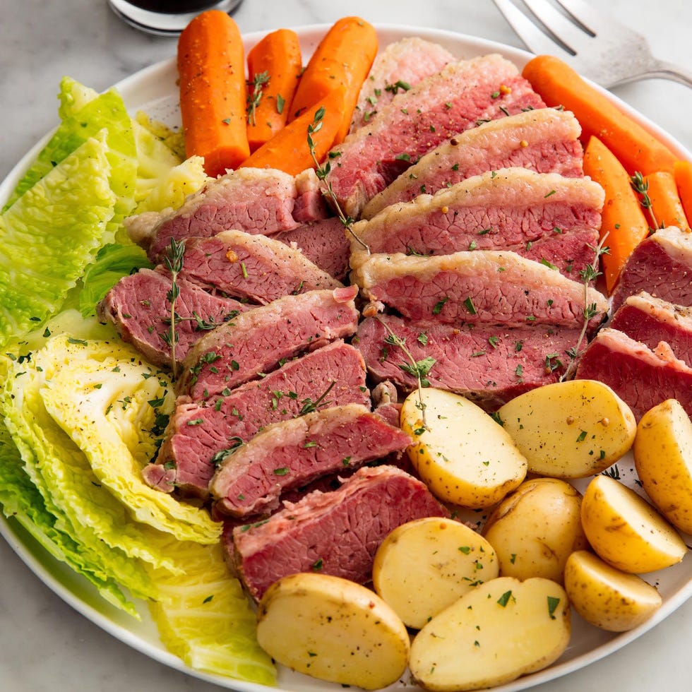 slow cooker corned beef