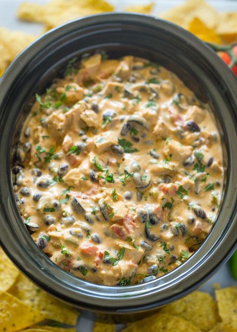 queso chicken dip in slow cooker