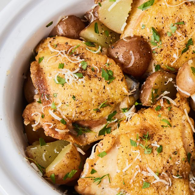 garlic parm chicken with potatoes in a slow cooker