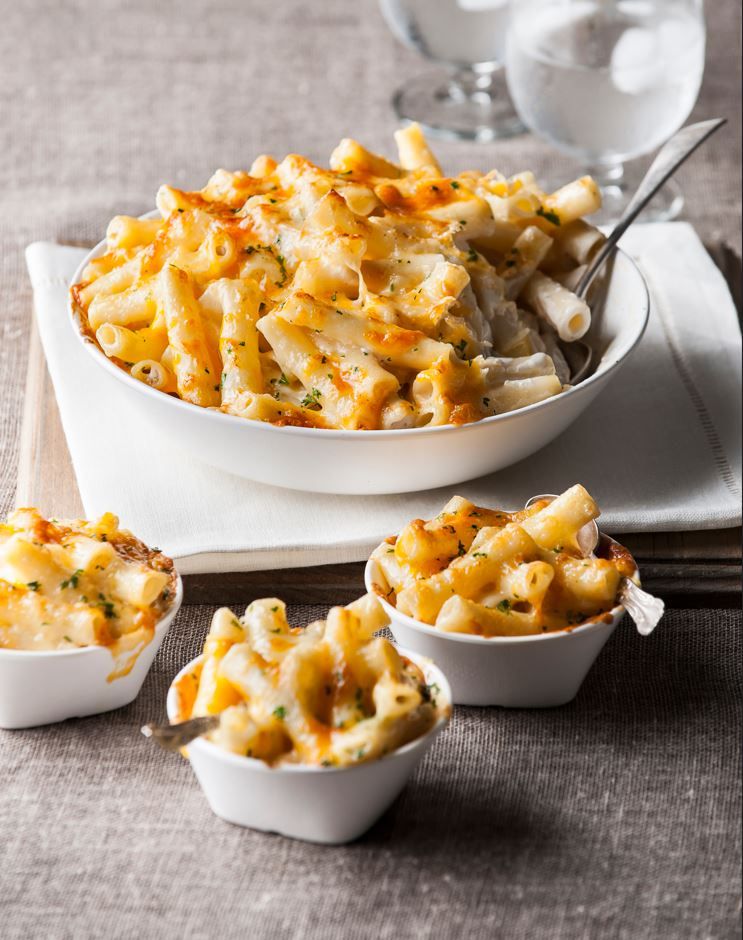 Slow Cooker Macaroni Cheese