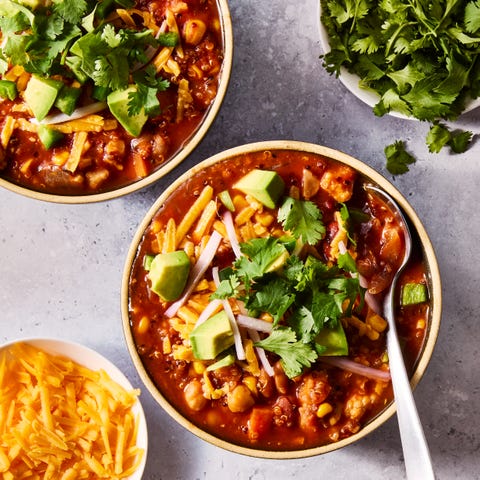 quinoa chili in a slow cooker