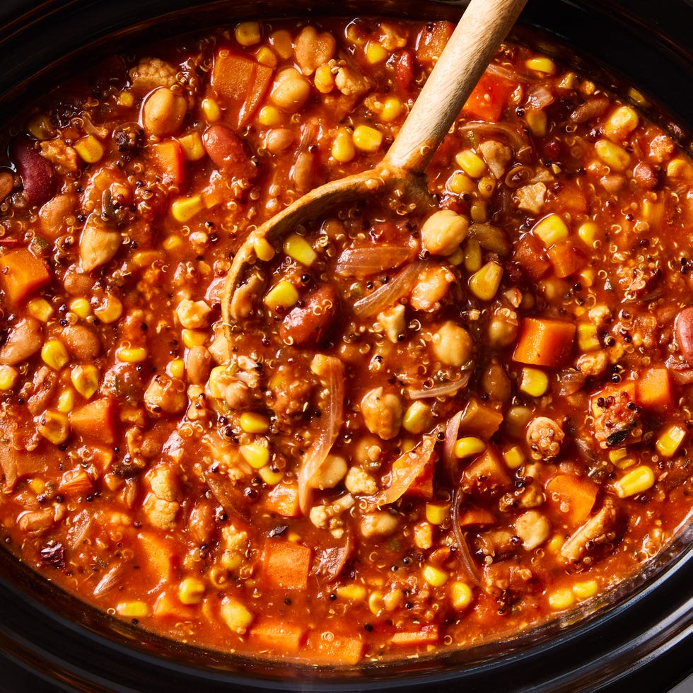 quinoa chili in a slow cooker