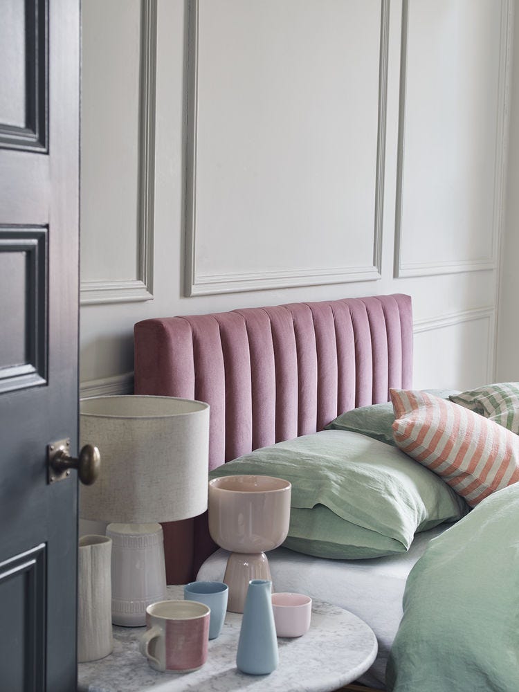 small space bedroom ideas