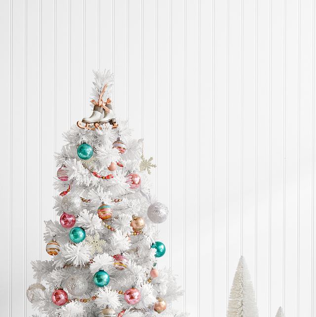 30 Best White Christmas Tree Decorations 2022 - White Ornaments