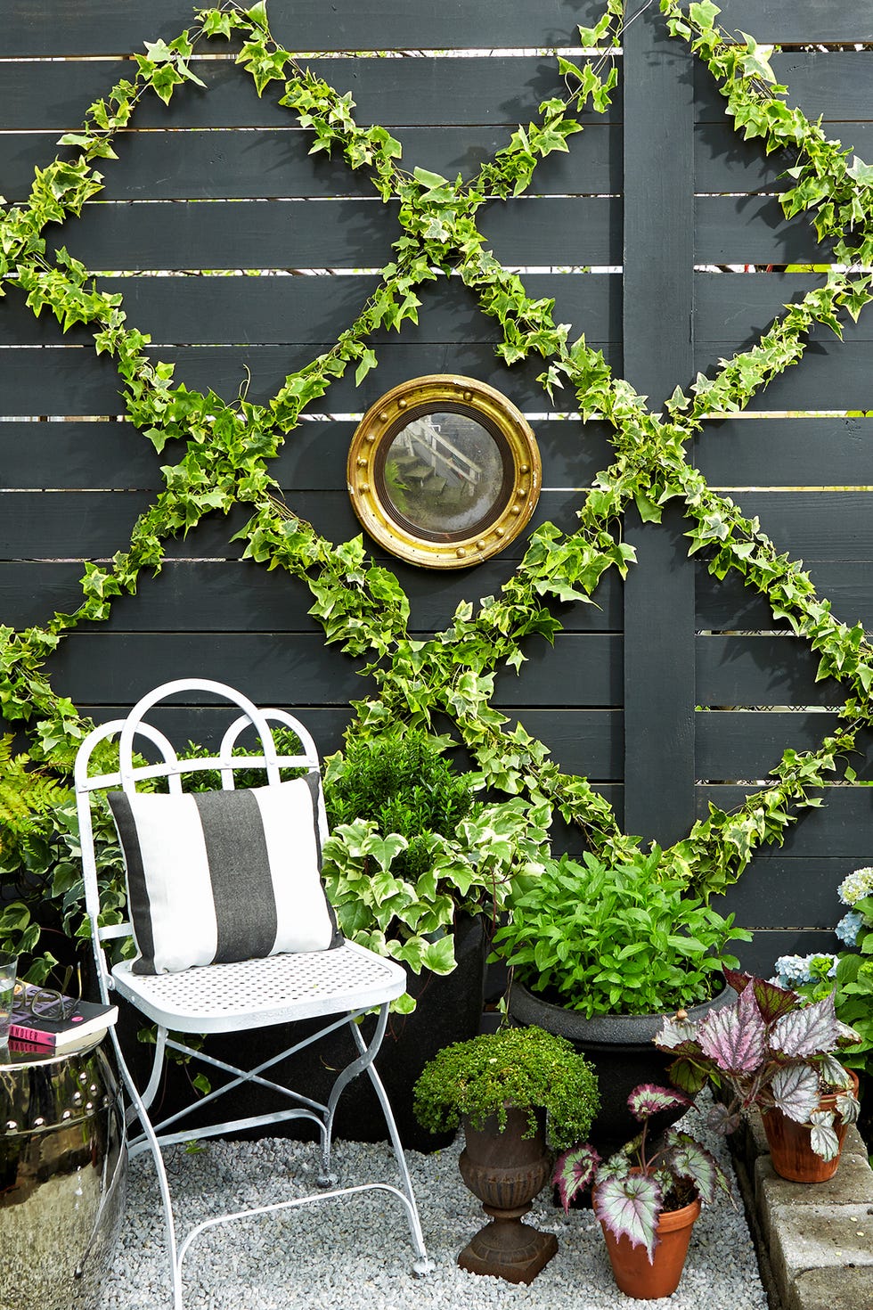 8. Lattice Green Wall