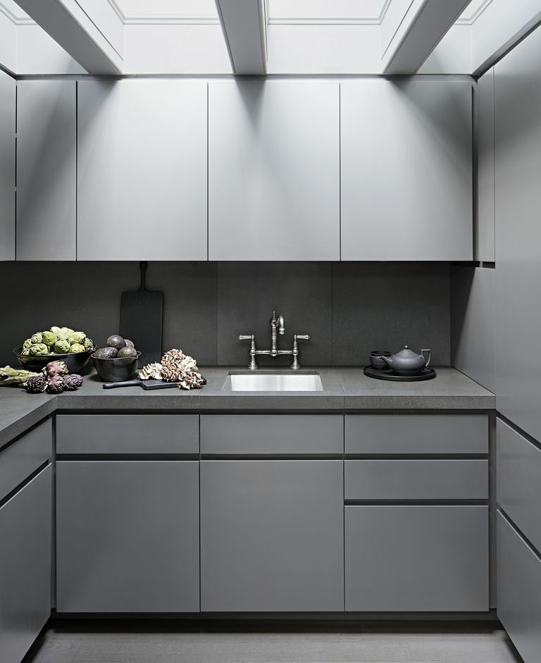 5 Design Ideas For Showcasing Your Grey Kitchen Cabinets