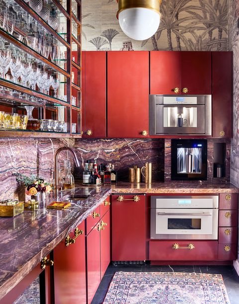 Creatively Executed Kitchen Cabinet 