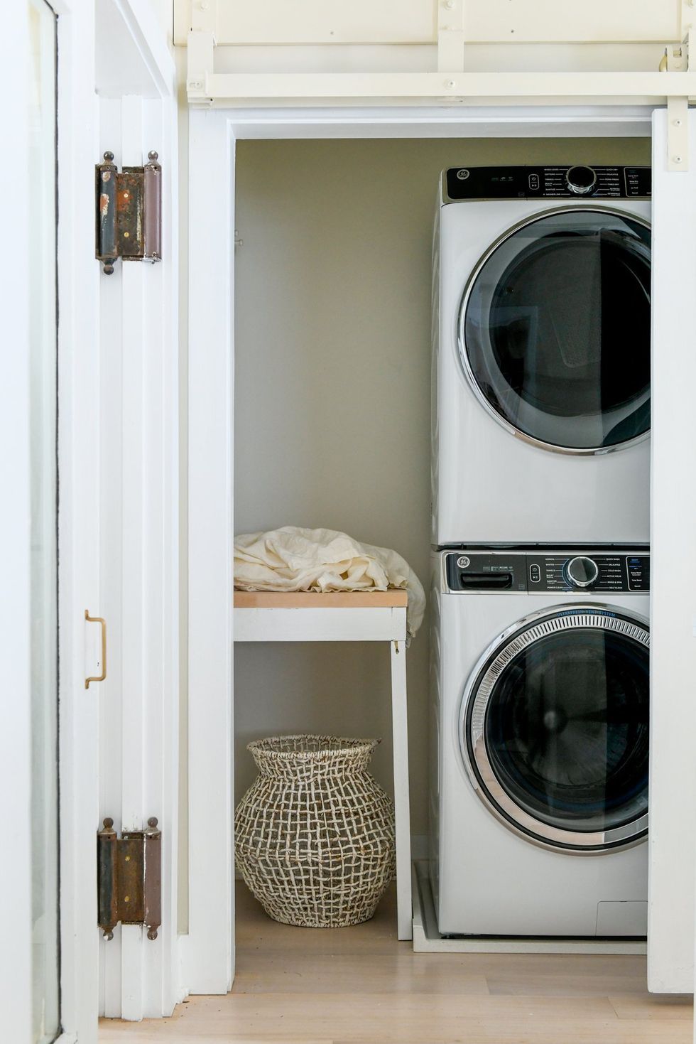 Creative Laundry Room Door Ideas