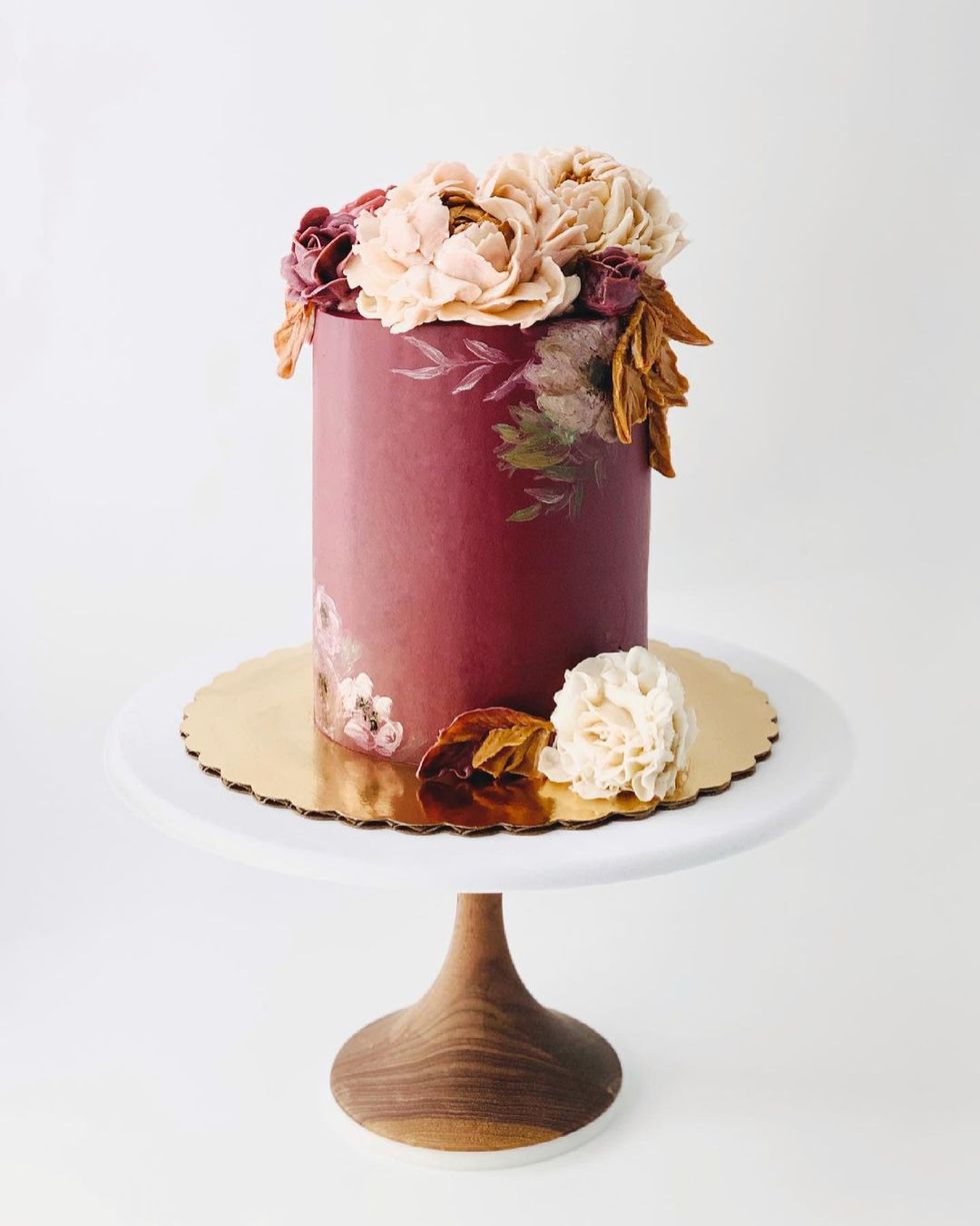small burgundy fall wedding cake