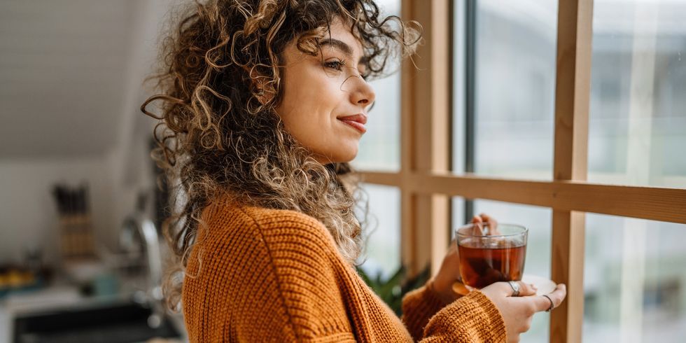 6 Teas That Reduce Menstrual Cramps and Pain, According to Experts - Tea  for Period Pain and Bloating