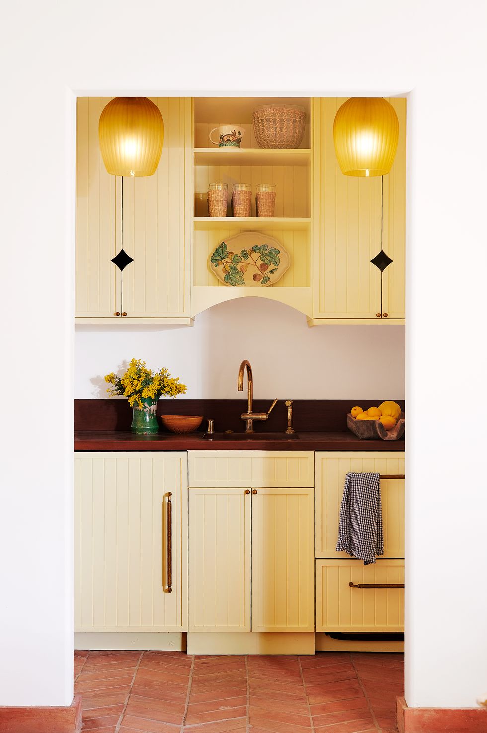 10 Must-Have Yellow Accessories That'll Brighten Your Kitchen - Of Life and  Lisa
