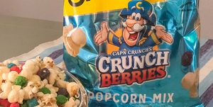smartfood cap'n crunch's crunch berries popcorn mix