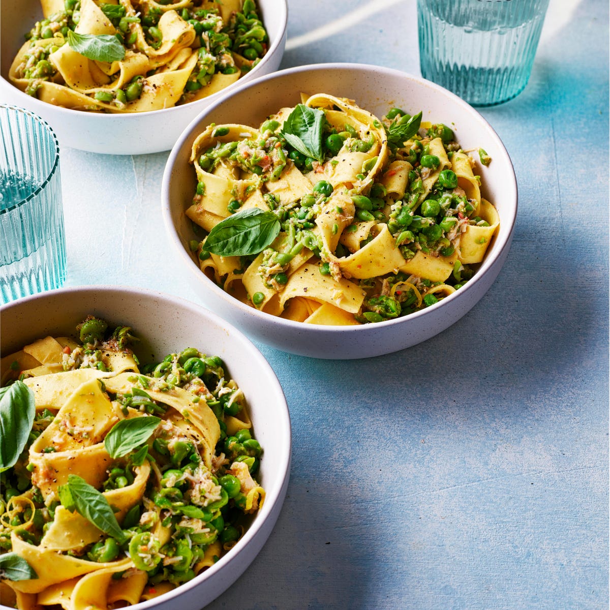 Seasonal spring smashed pea, crab and lemon pappardelle recipe