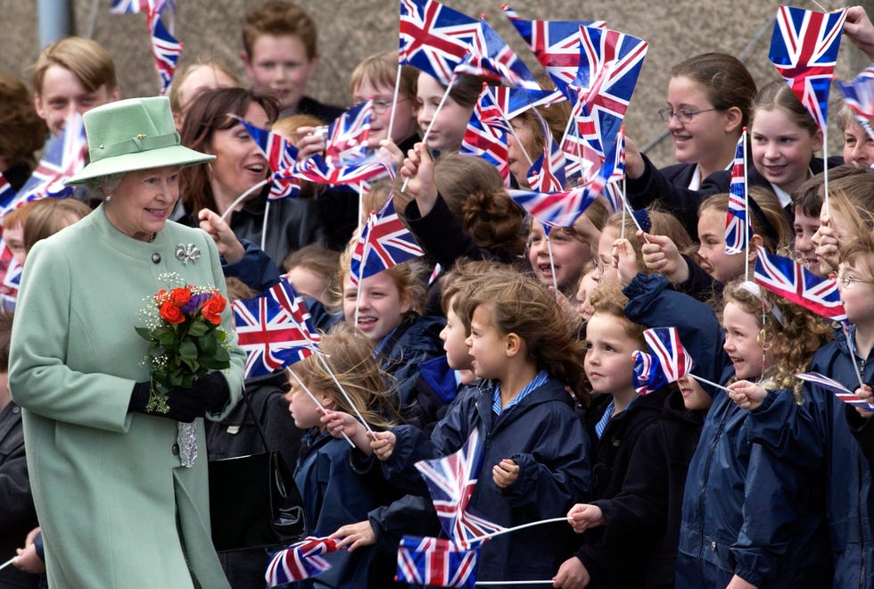 queen children flags