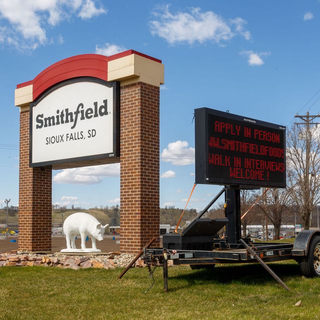 a sign outside the smithfield foods pork processing plant in south dakota, one of the countrys largest known coronavirus clusters, is seen  on april 21, 2020 in sioux falls, south dakota   smithfield foods pork plant in south dakota is closed indefinitely in the wake of its coronavirus outbreak photo by kerem yucel  afp photo by kerem yucelafp via getty images