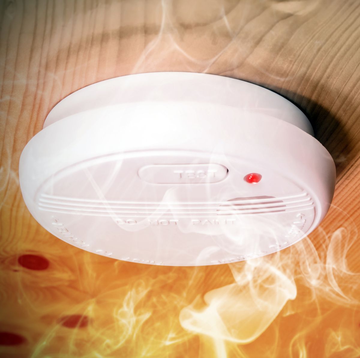smoke detector change daylight savings