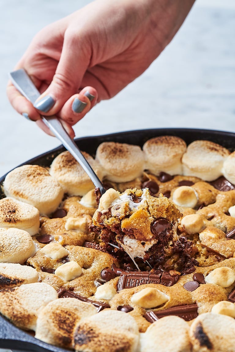 smores skillet cookie