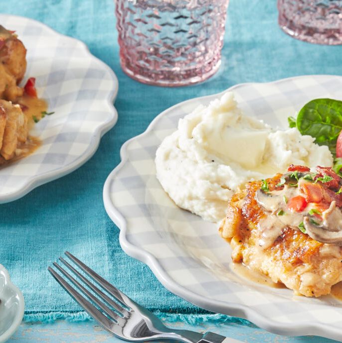 Smothered Chicken - The Daring Gourmet