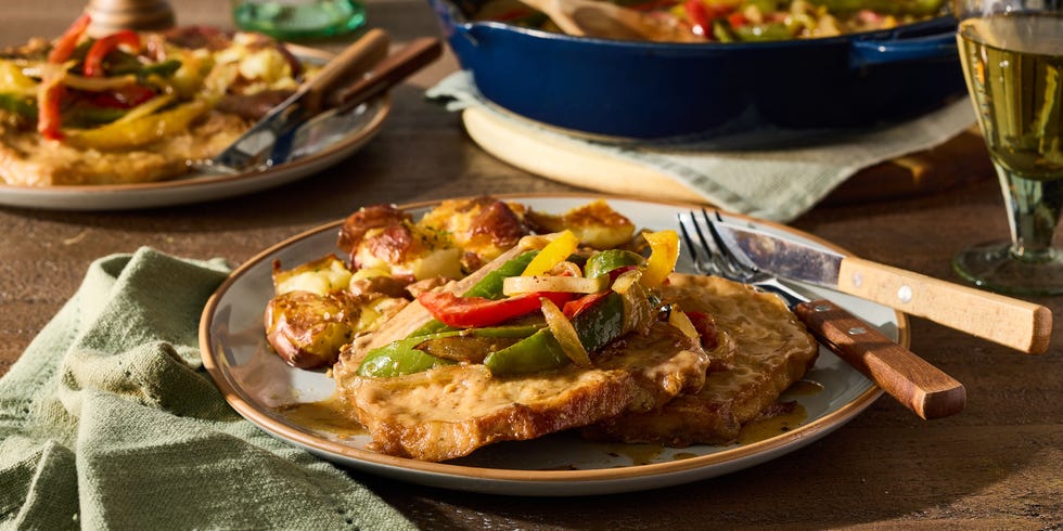 the pioneer woman's smothered pork chops recipe