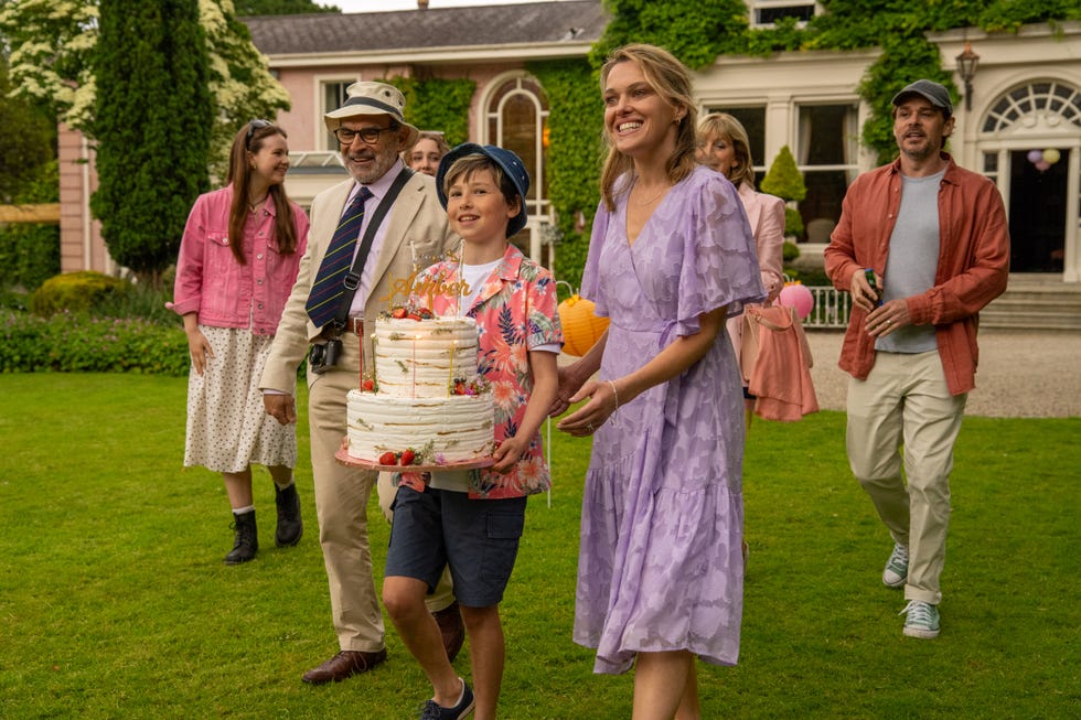 l r george (david suchet) noah (ripley barden) zoe (sally bretton) and chris (kenny doughty)zoe, chris, and noah bring out amber's birthday cake