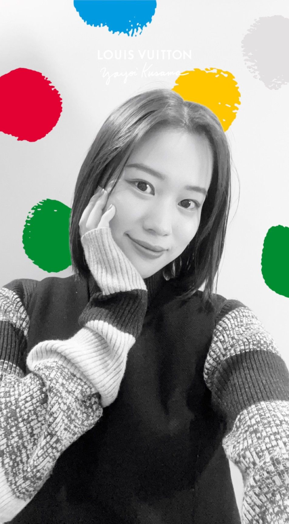 草間彌生　写真集　LOUIS VUITTON ルイヴィトン LOUIS VUITTON - YAYOI KUSAMAルイ・ヴィトン 草間彌生 - 古本