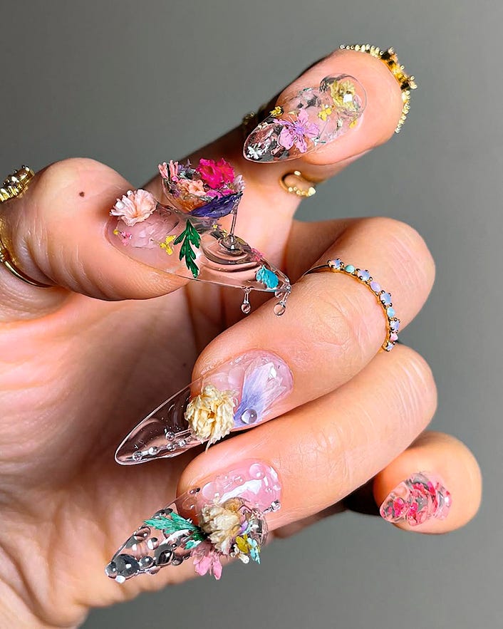 nail