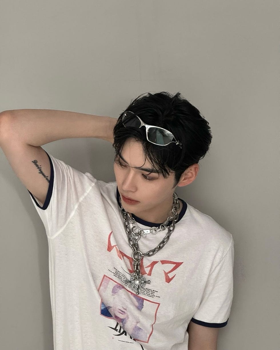 EXO ギョンス サイン入りTシャツ 若々し