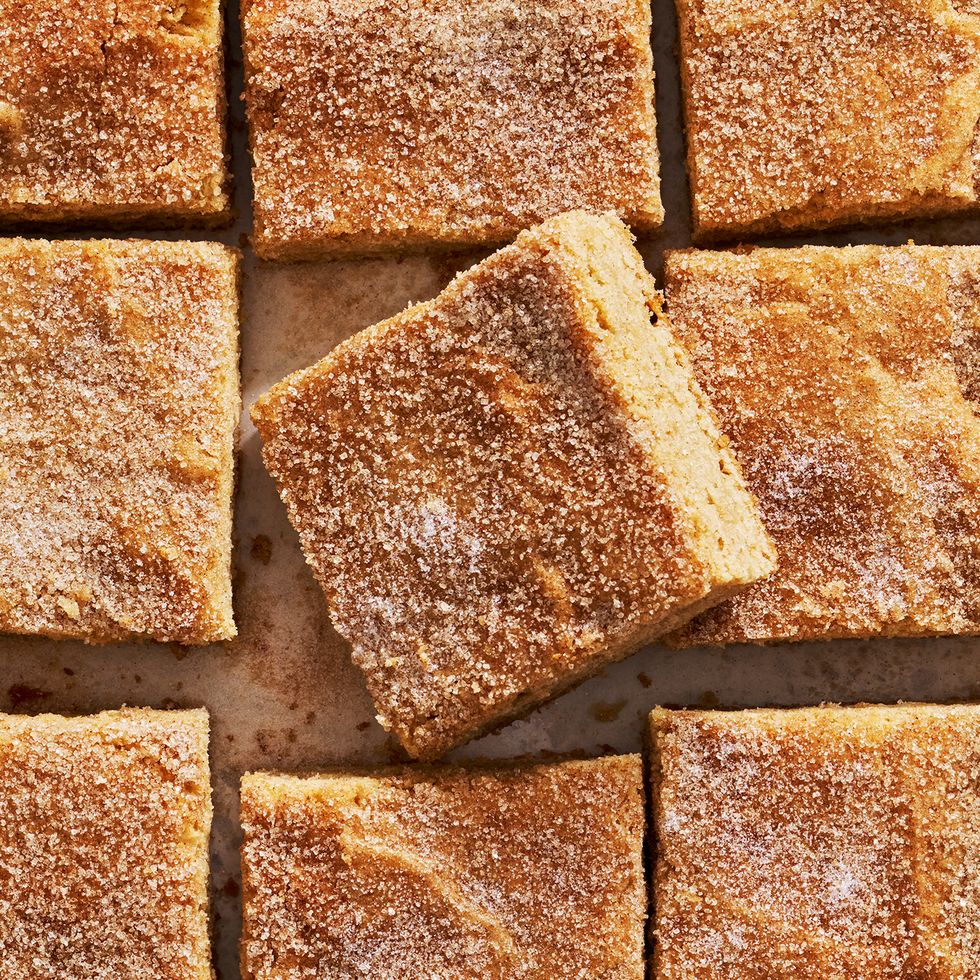 snickerdoodle flavored blondies with a sugar topping