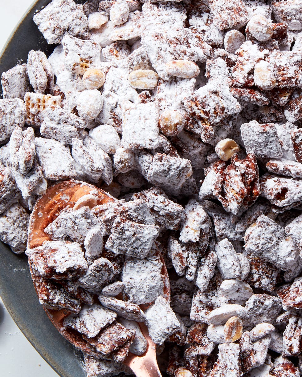 puppy chow with chocolate and peanuts