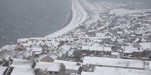Weather experts predict it could snow again over Easter weekend