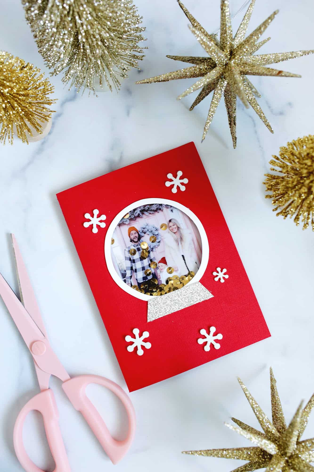 Digital DIY Christmas Cards: 6 Tips to Craft the Perfect Design