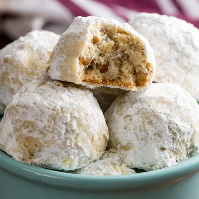 snowball cookies covered in powdered sugar