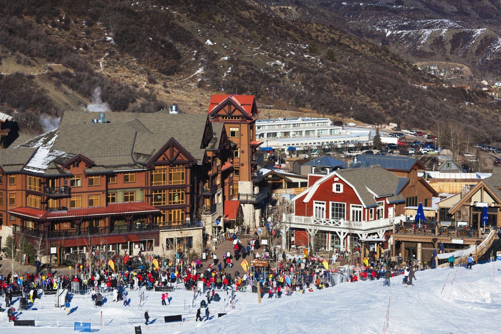 snowmass village ski area