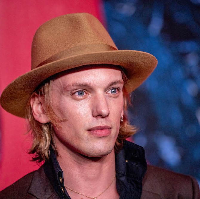 brooklyn, new york may 14 jamie campbell bower attends netflix's "stranger things" season 4 premiere at netflix brooklyn on may 14, 2022 in brooklyn, new york photo by roy rochlingetty images