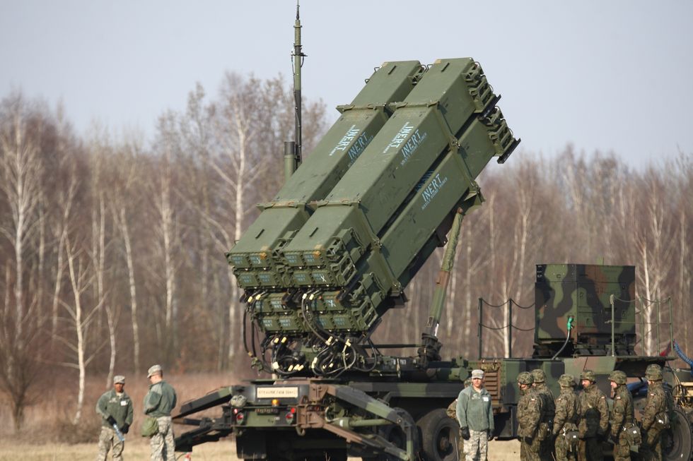 us air and missile patriot battery arrived to poland sochaczew