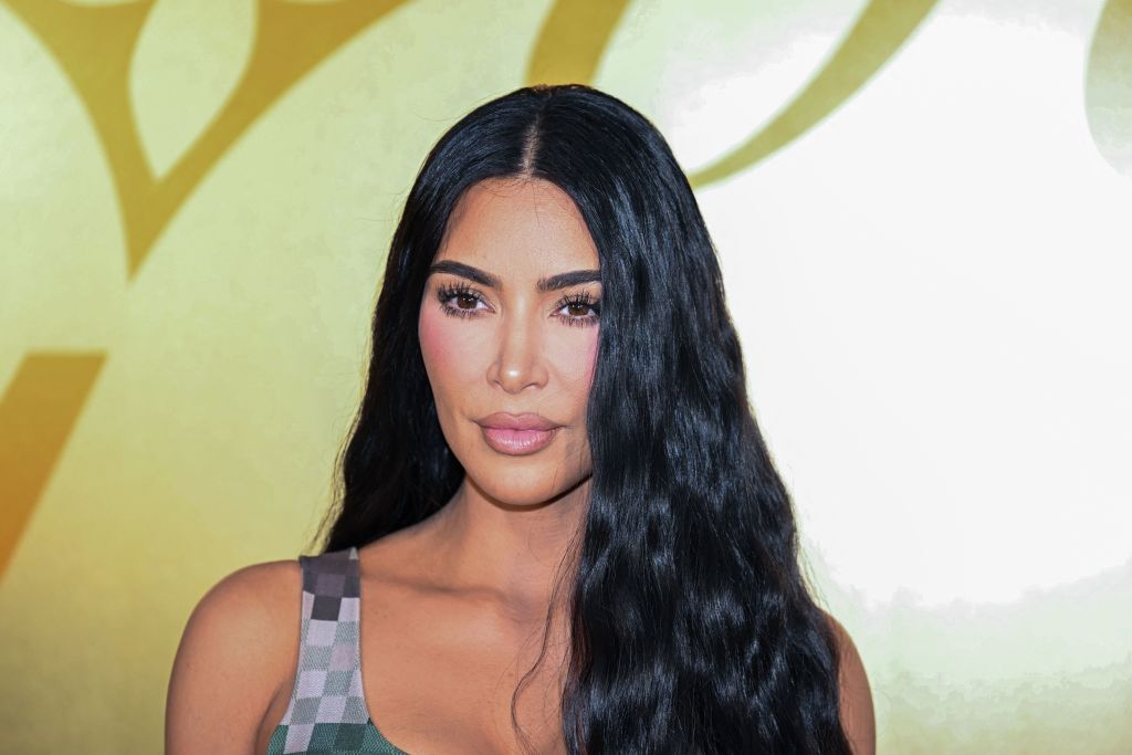 Kim Kardashian s micro mushroom bob is the glossiest haircut we ve ever seen